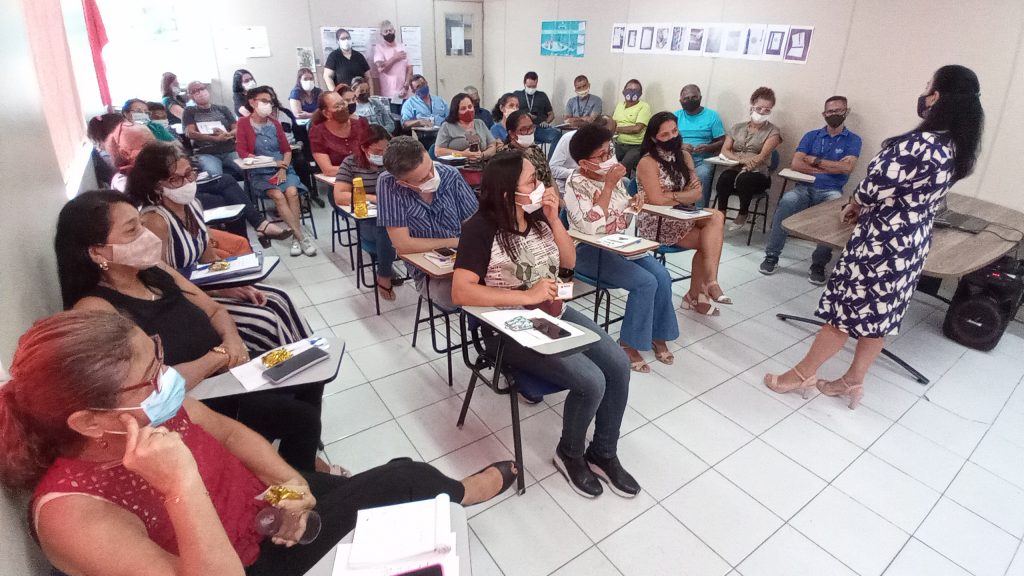 Servidores públicos participaram do encontro sobre previdência.