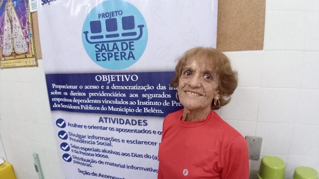 A professora Izabel Eleonora Conte Ferreira, servidora há 23 anos, elogiou o projeto Sala de Espera.