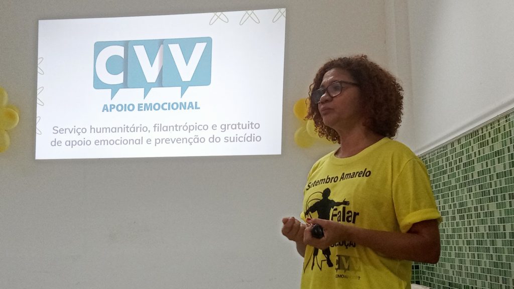 Psicóloga Olga Pinheiro, do CVV (Centro de Valorização da Vida).