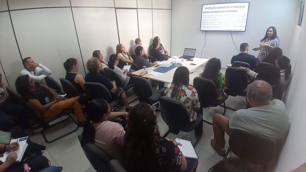 Reunião no IPMB com representantes de RHs