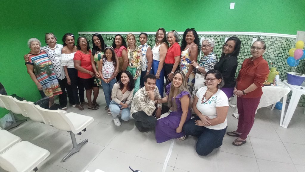 Aposentados e pensionistas participam de atividades do projeto do IPMB.