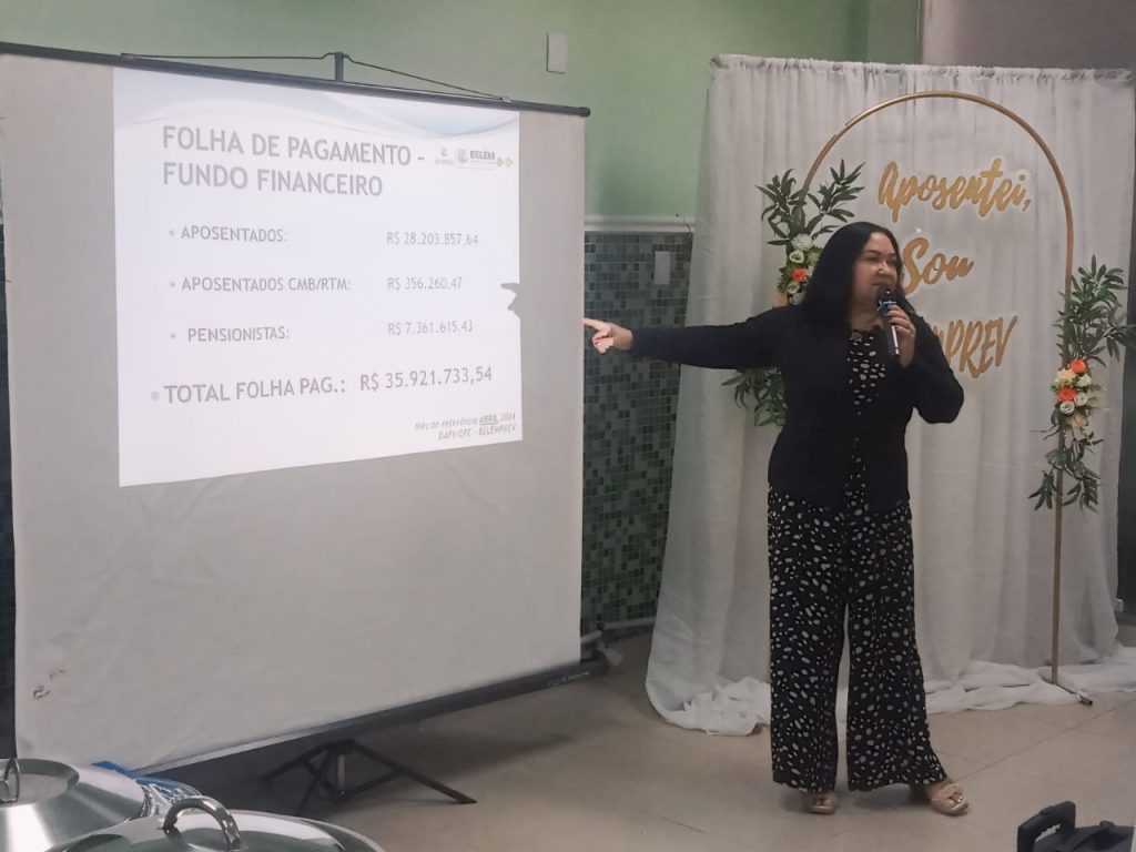 Presidenta da BELÉMPREV, Edna D'Araújo, apresenta dados das finanças da Previdência Municipal